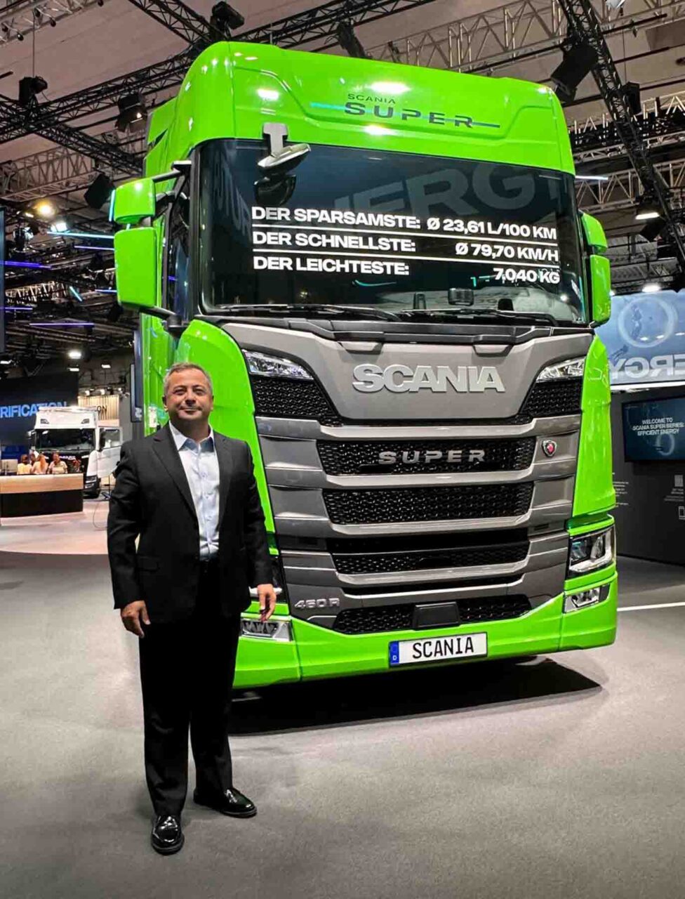 Doğuş Otomotiv Scania Satış Müdürü Bayazıt Canbulat 