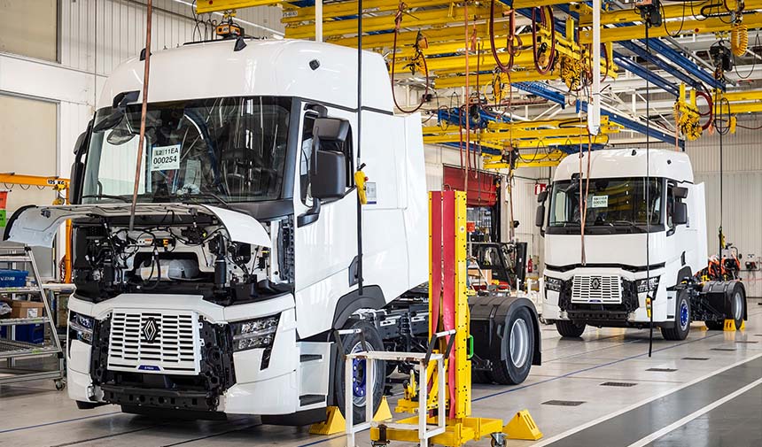 Renault Trucks üretim bandında