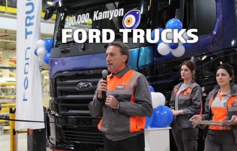 Ford Trucks 300 Bininci Kamyonunu Hattan İndirdi